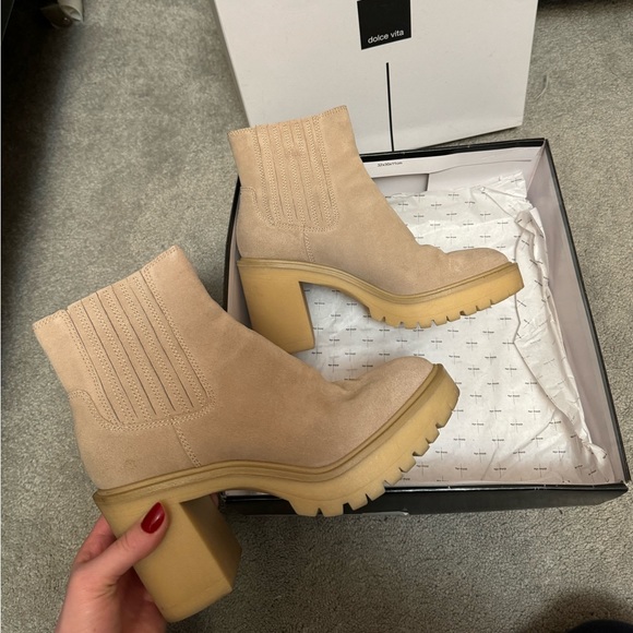 Dolce vita waterproof booties - Picture 1 of 2